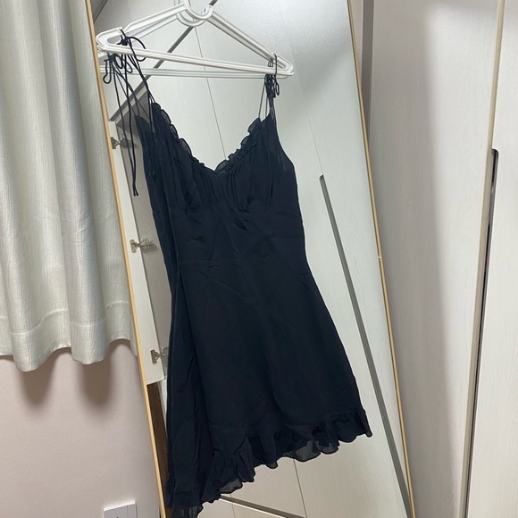 Reformation Ester dress - Picture 4 of 6